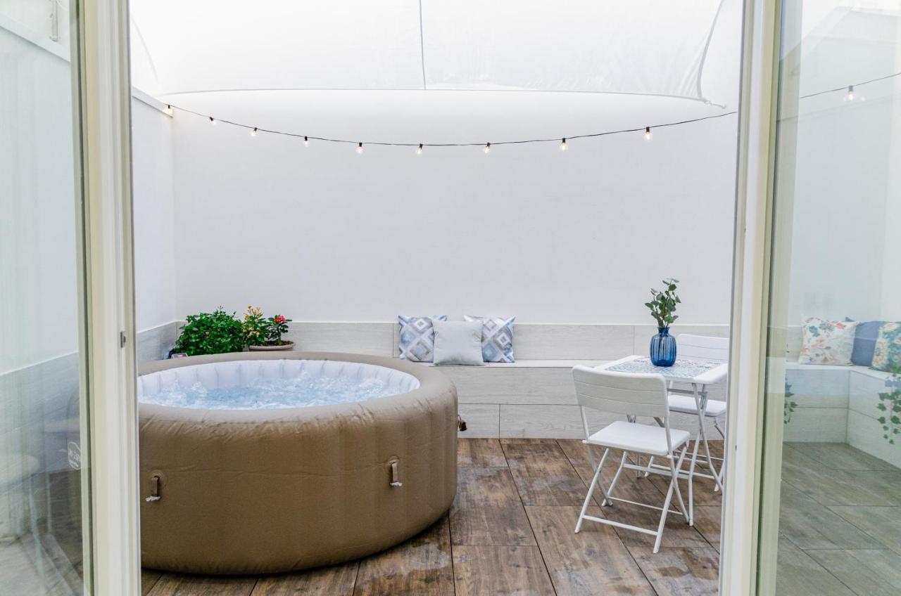 Spa & Relax Aesthetic Apartment 50M Dal Mare 모노폴리 외부 사진